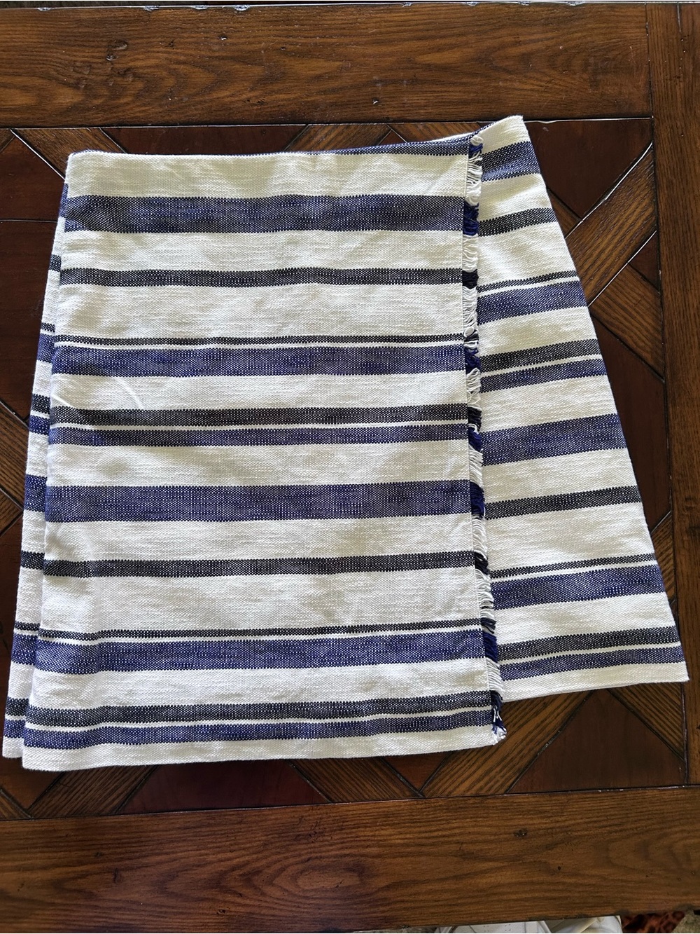 Sz 6 LOFT Navy & White Striped Wrap Mini Skirt 100% cotton ext. Lined.